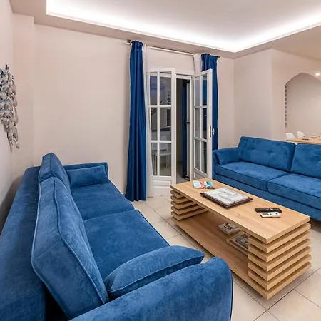 Apartamento Santorini Symmetry Apartment-spacious For Up To 8 Guests In Megalochori Village