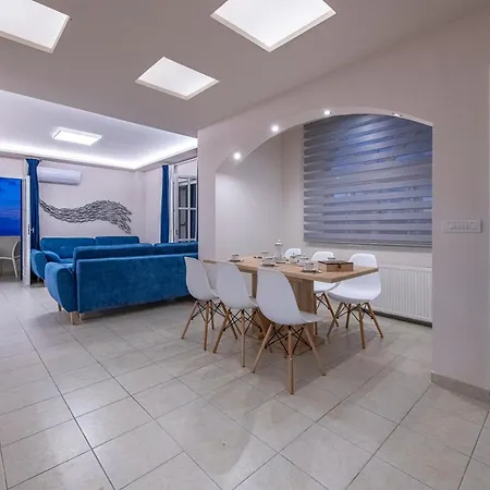 Apartamento Santorini Symmetry Apartment-spacious For Up To 8 Guests In Megalochori Village *