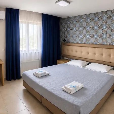 Santorini Symmetry Apartment-spacious For Up To 8 Guests In Megalochori Village Megalokori